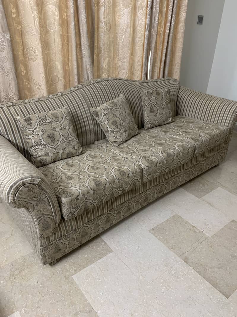 5 seater sofa 3