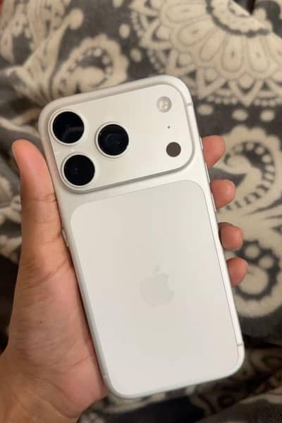Apple iPhone 17 Pro Max