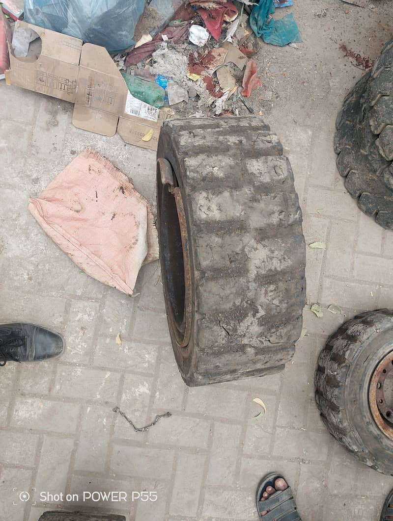 lifter tyre 3
