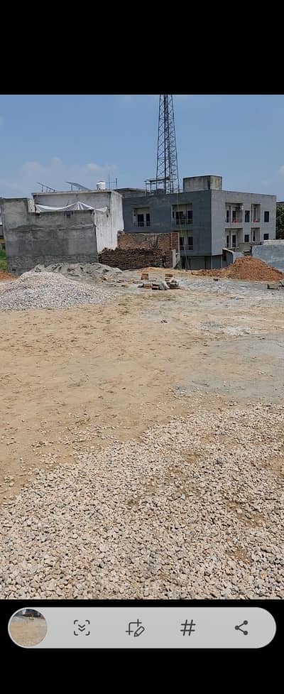 1 kanal plot in Gulshan taleem Islamabad. 30 footstreet. boundry.