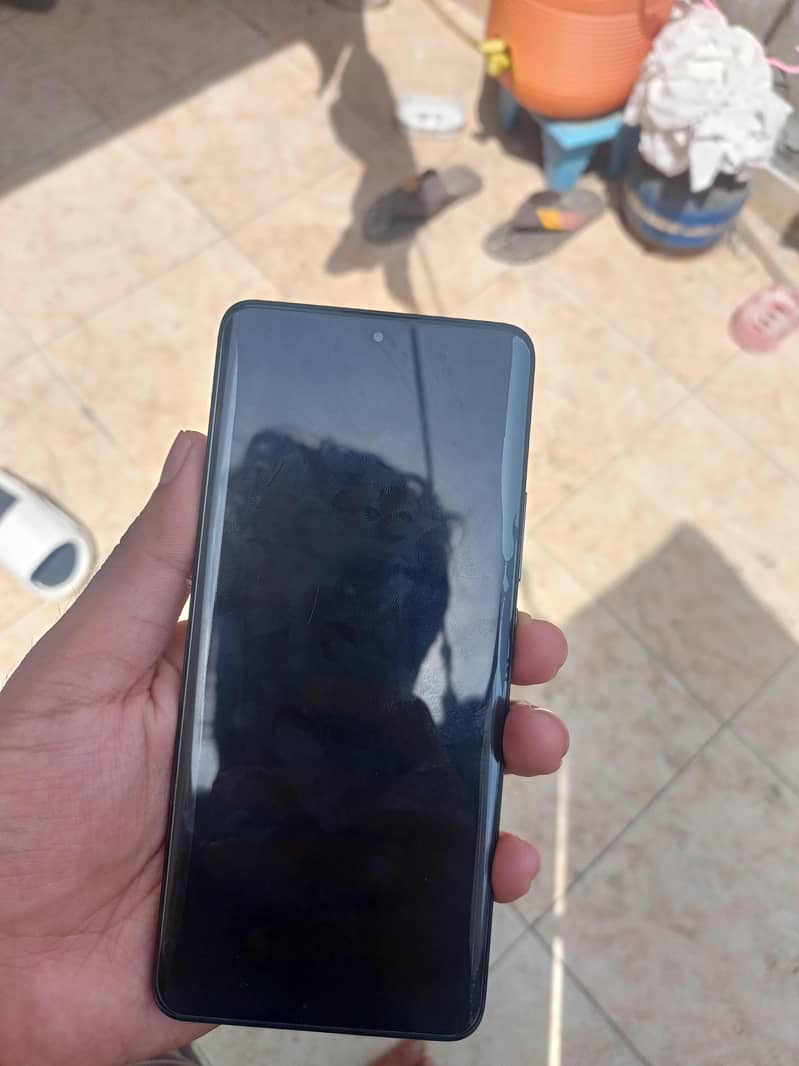 Xiaomi Redmi Note 13 Pro Plus 3