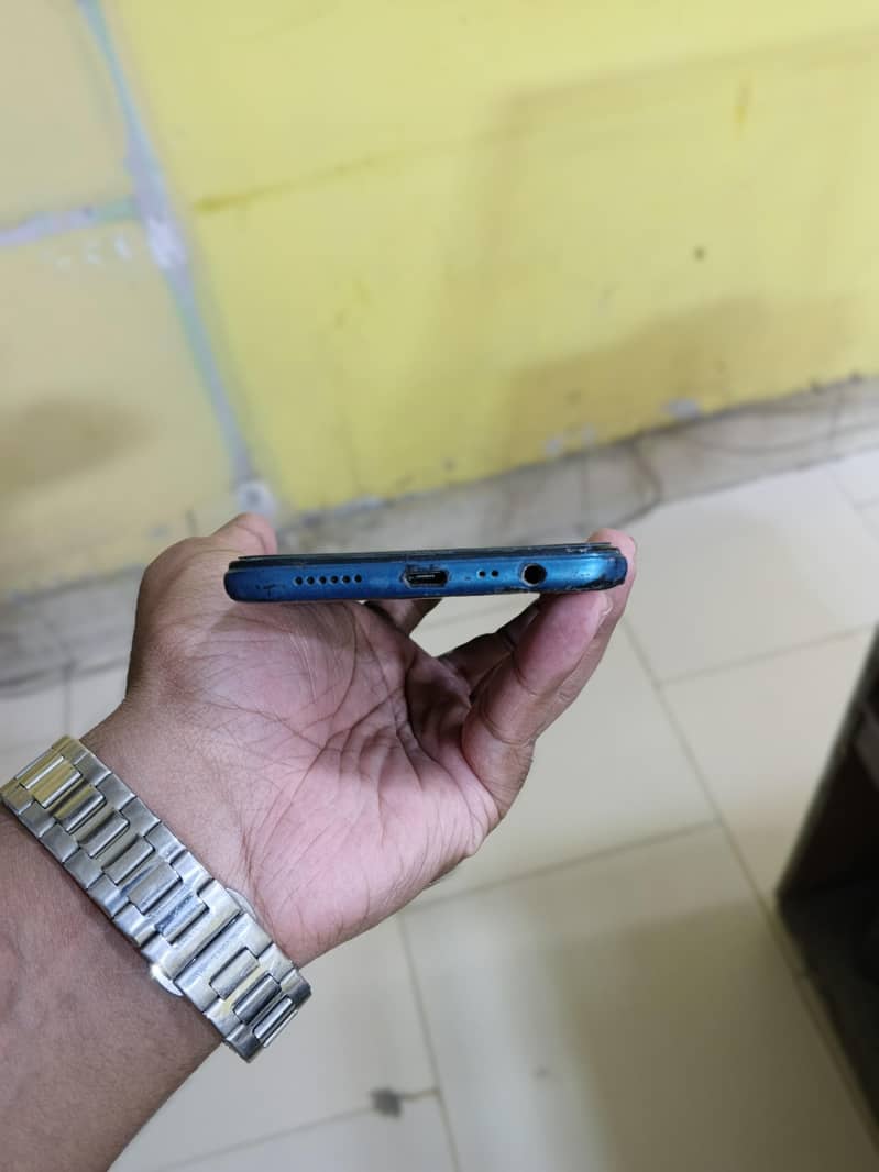 OPPO A5s 4