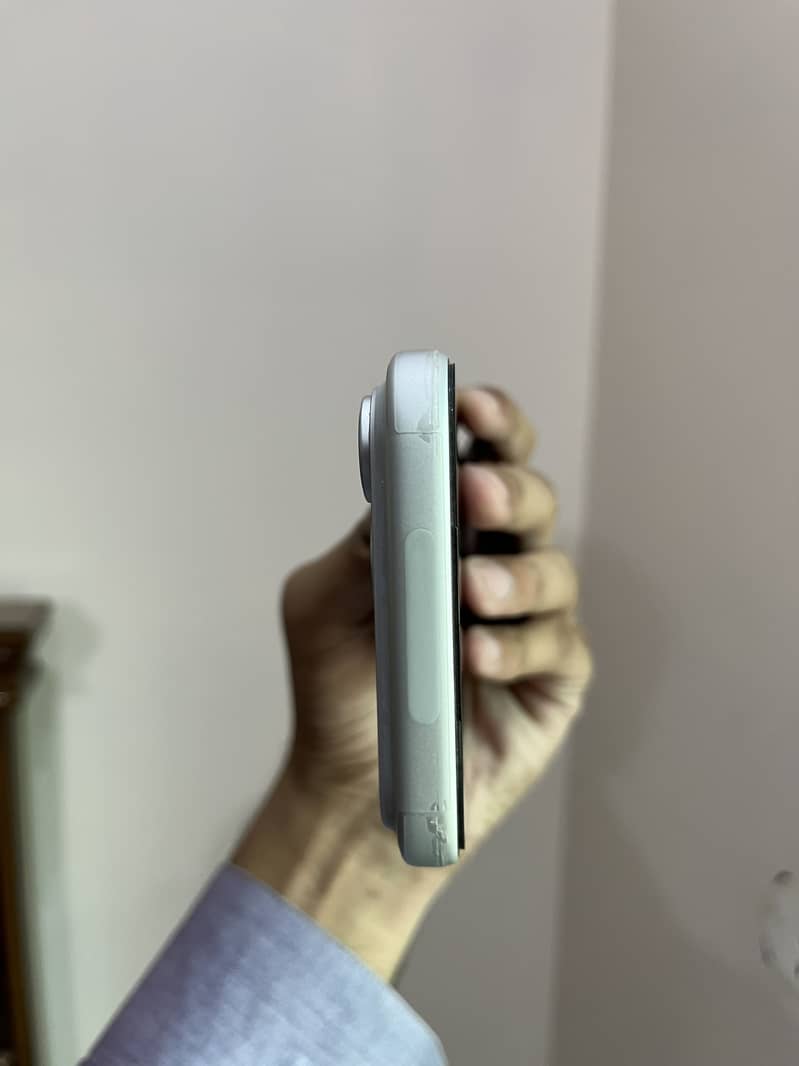 iPhone 17 Pro Max JV 3