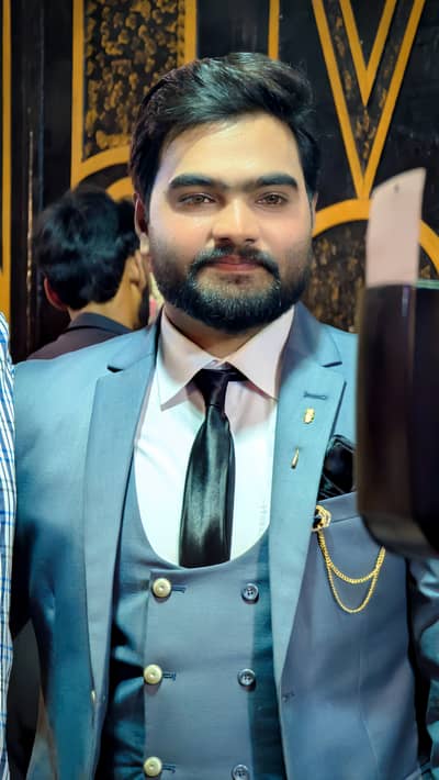Malik Ahsan AK