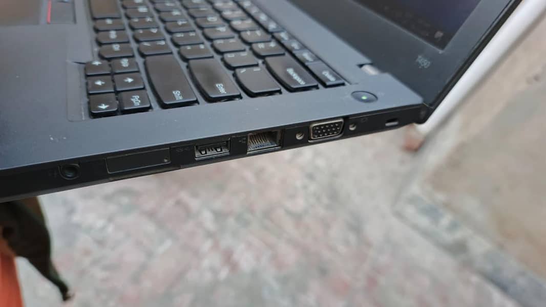 Core i5 5th generation 6
