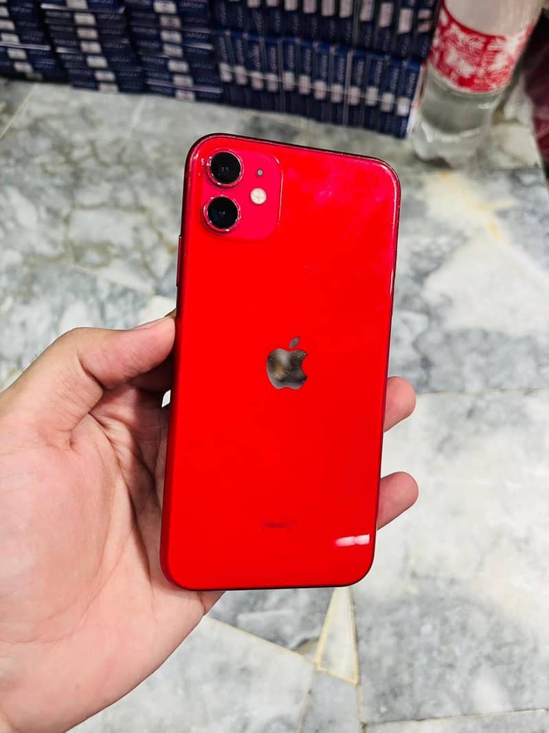 Apple iPhone 11 3