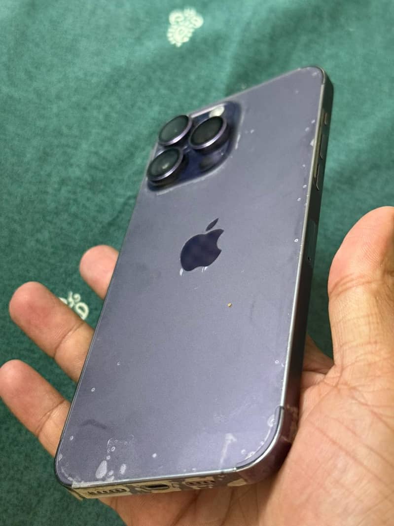 Apple iPhone 14 Pro Max 4
