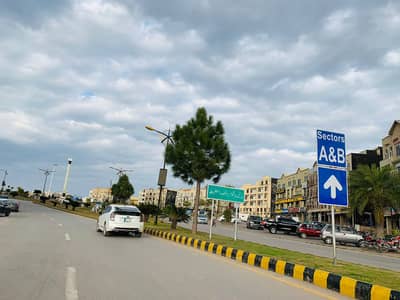 10 Marla Prime Plot for Sale in Bahria Enclave Developed Area Near Park Road