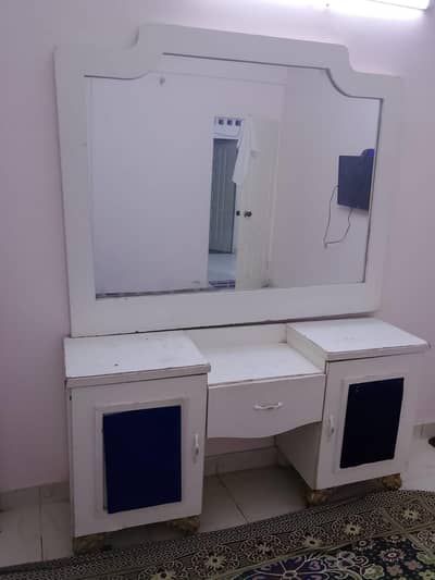 Big Size Dressing Table