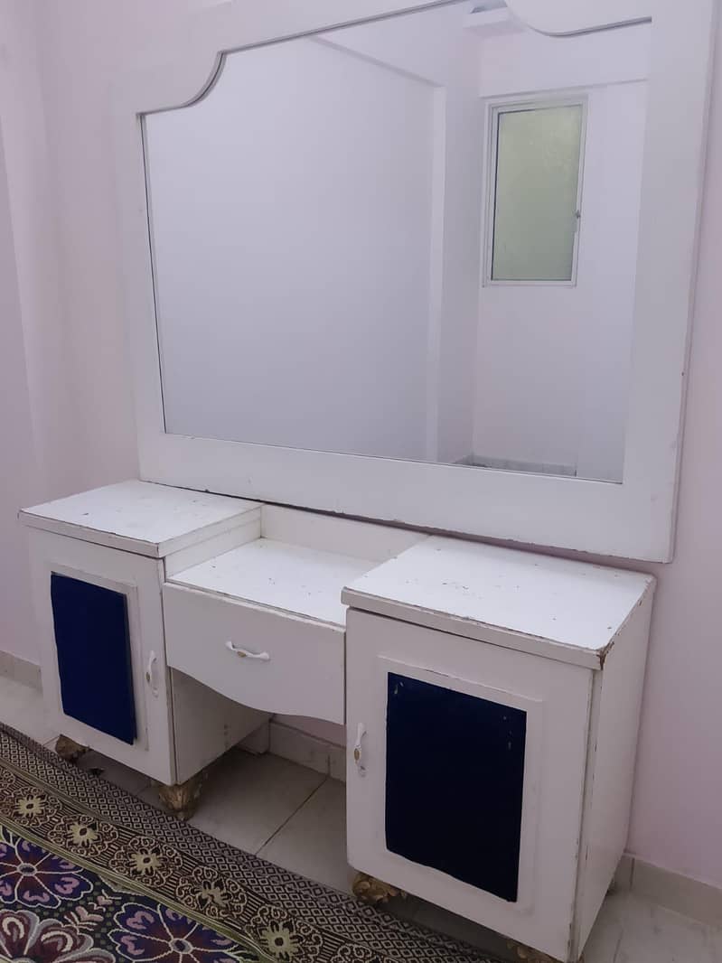 Big Size Dressing Table 1
