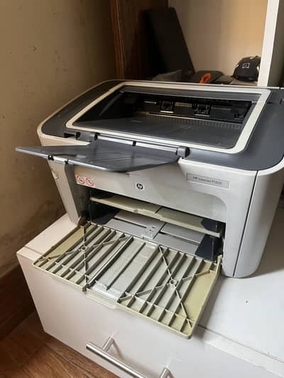 Hp printer for sell urgently good condition like new