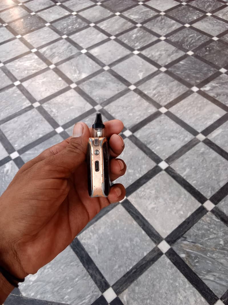 pod. . . 3