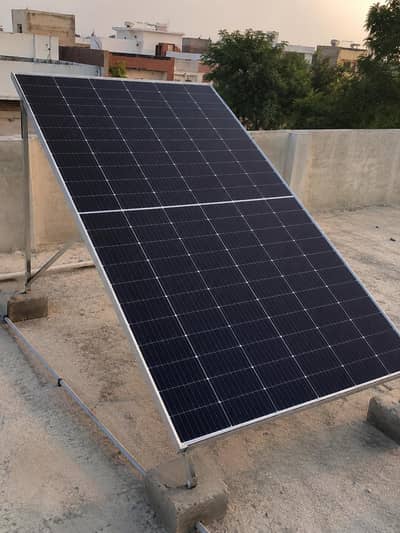 solarplate new condition urgent sale phone 03014682705