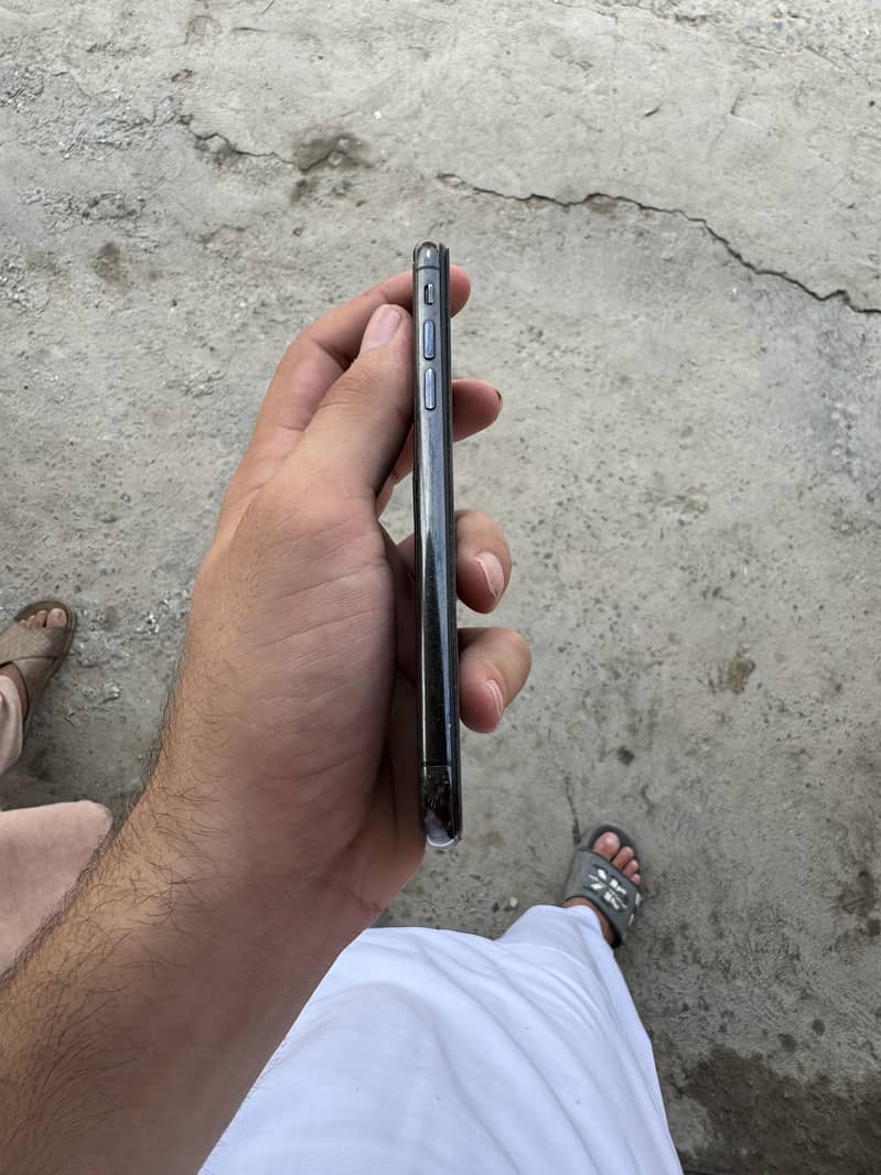 Apple iPhone X 7
