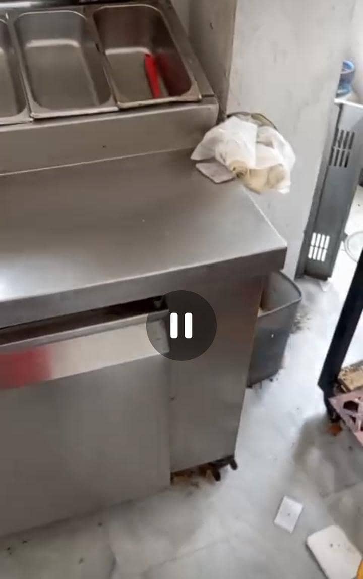 pizza kitchen setup 7