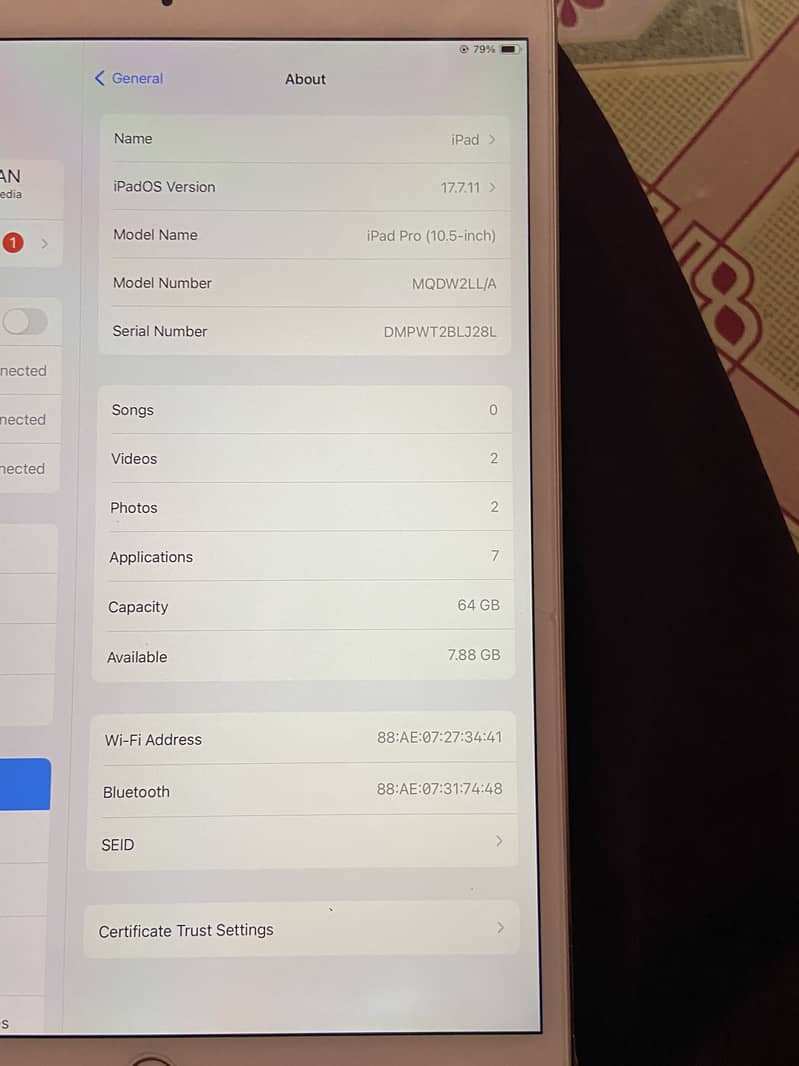 iPad Pro 10.5- inch display 4