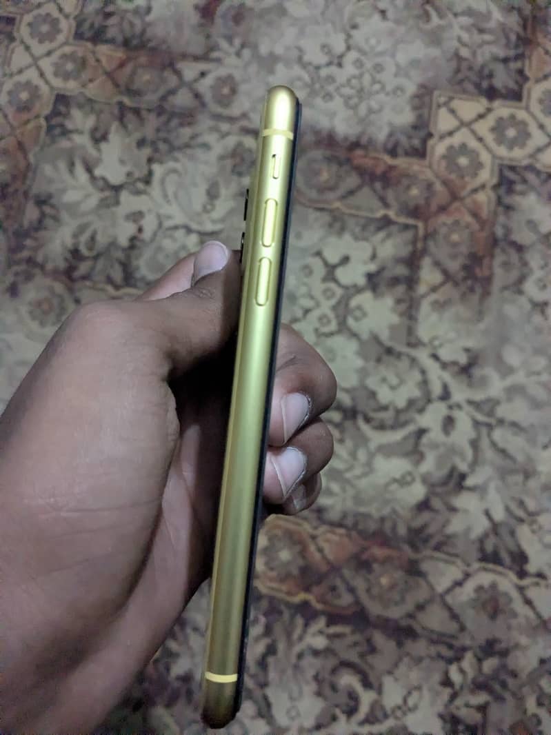 Apple iPhone 11 1