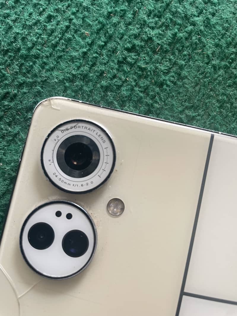 Tecno Camon 19 Pro 4