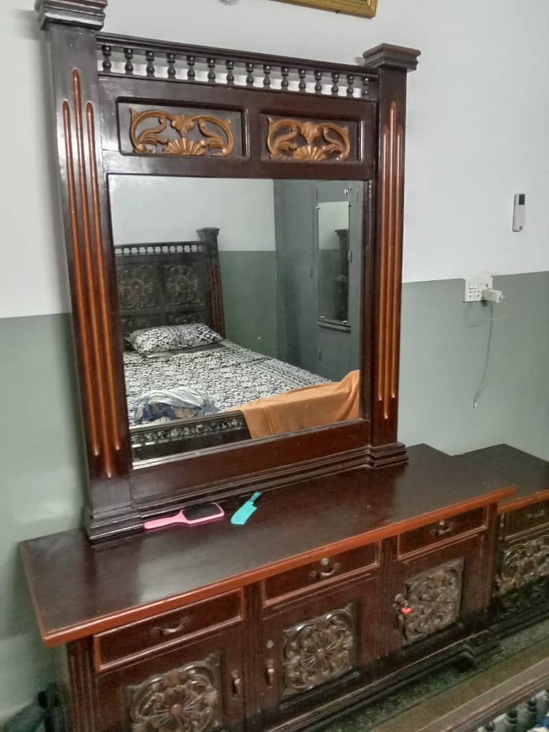 Dressing Table 1