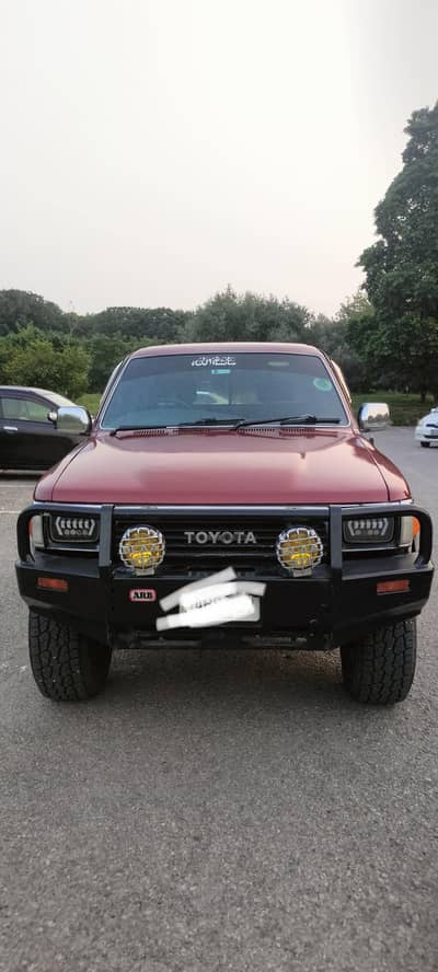 Toyota Hilux 1990
