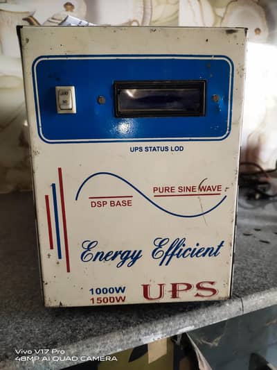inverterter ups 1000w watts in excellent condition