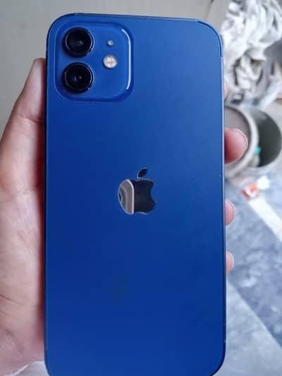 Apple iPhone 12