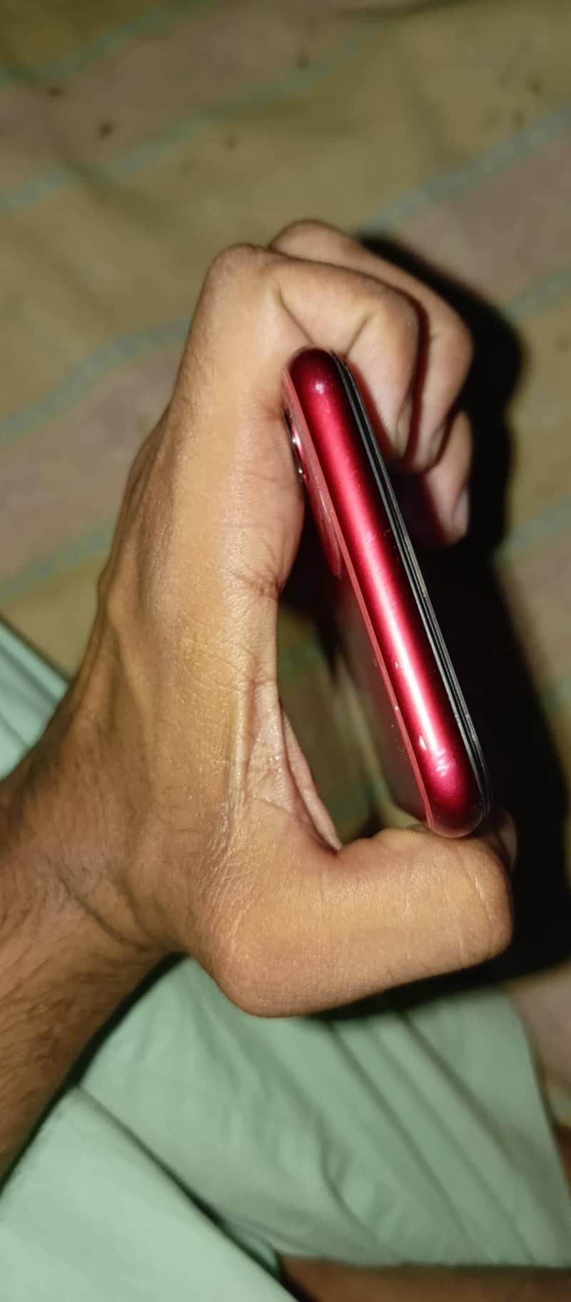 Apple iPhone 11 4