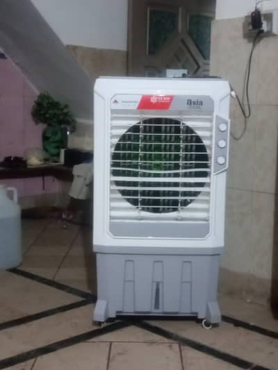 10/9 condition air cooler 12V