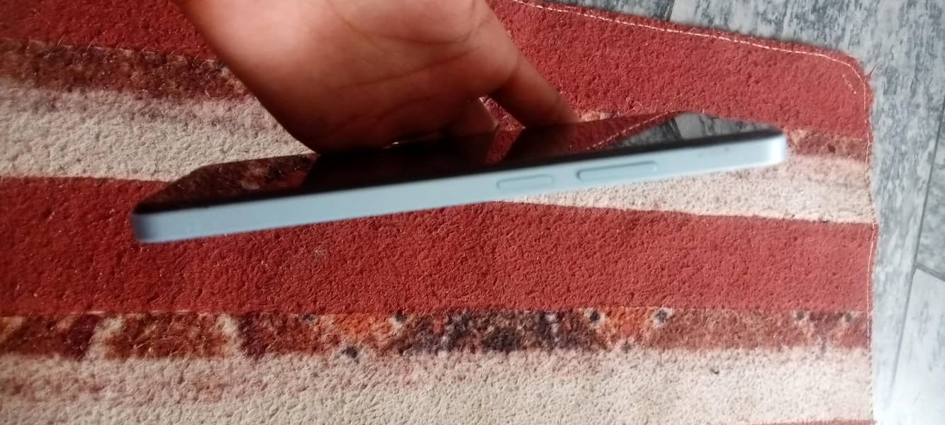 Realme Note 50 4