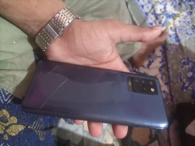 Infinix Note 10 Pro 8/128 with box all ok just touch break and