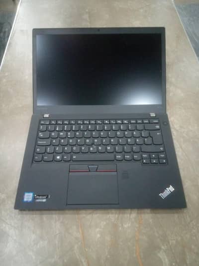 Lenovo Thinkpad T470s core i5-7 generation 8 gb ram 256 gb nvme m2.