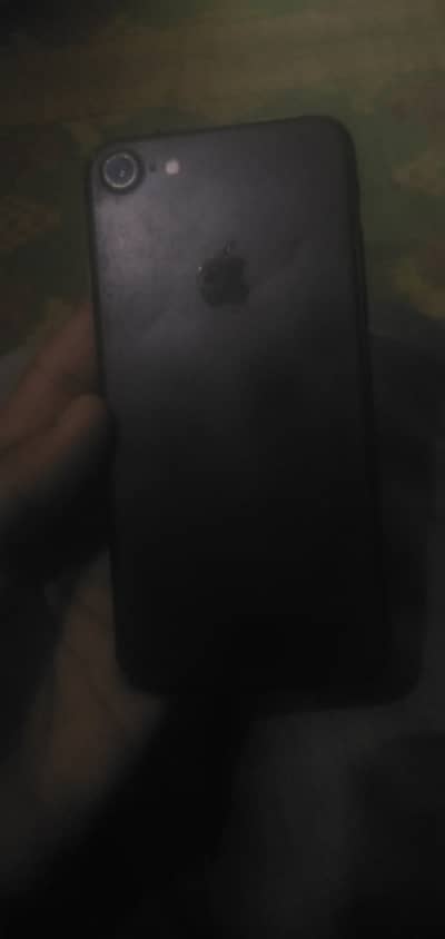 Apple iPhone 7