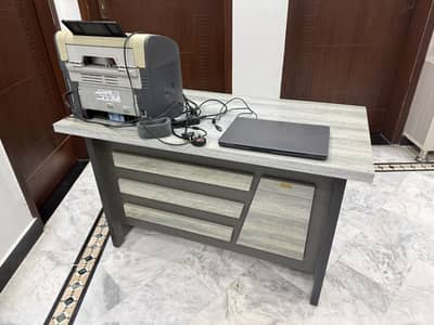 Computer Table