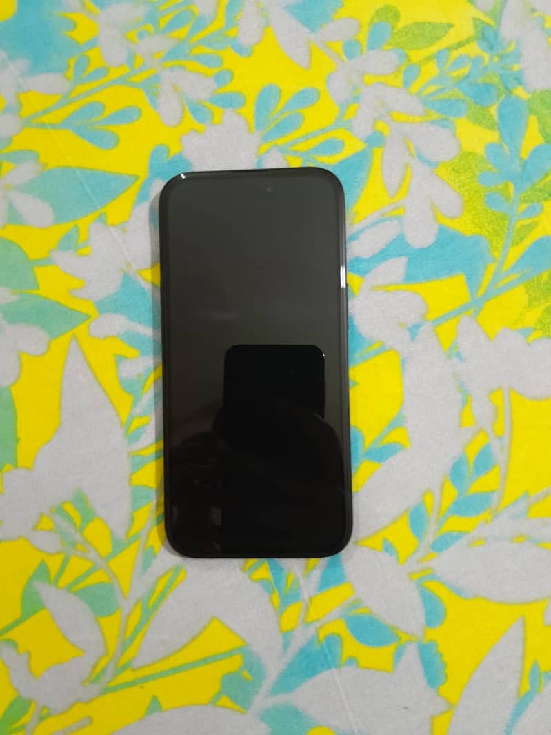 Apple iPhone 15 3
