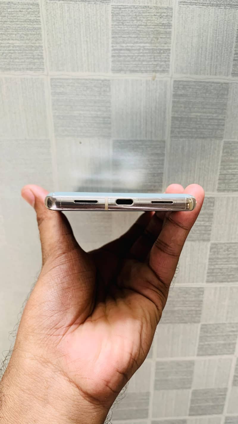 Google Pixel 7 Pro 2