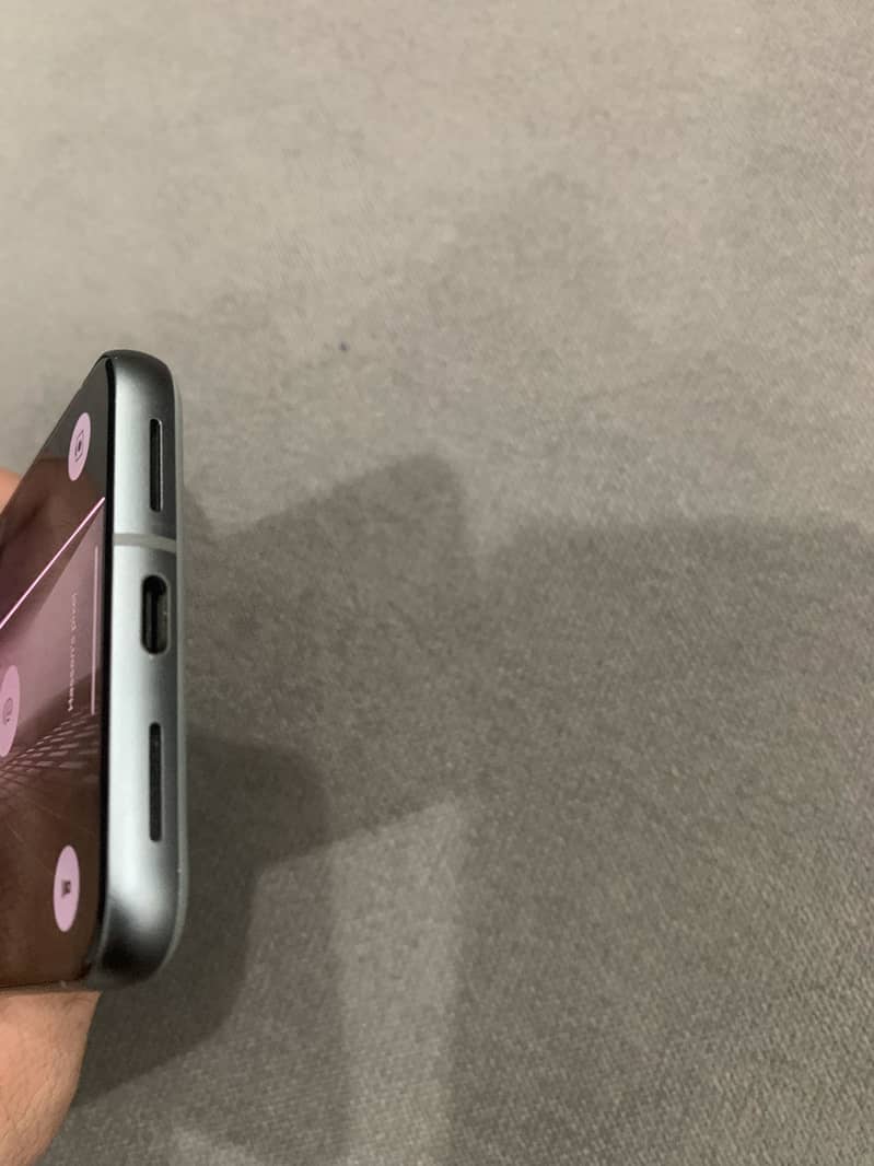 Google Pixel 8 9