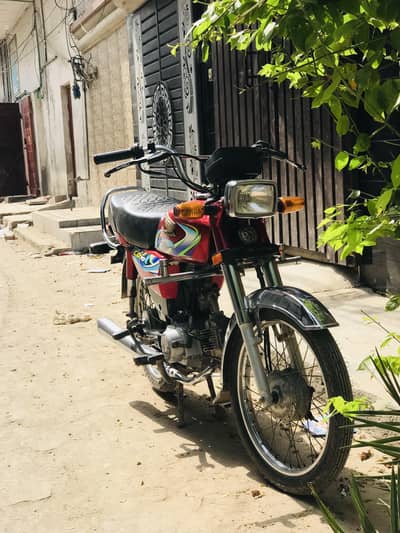 CD 70 2024 MODEL 03434380560
