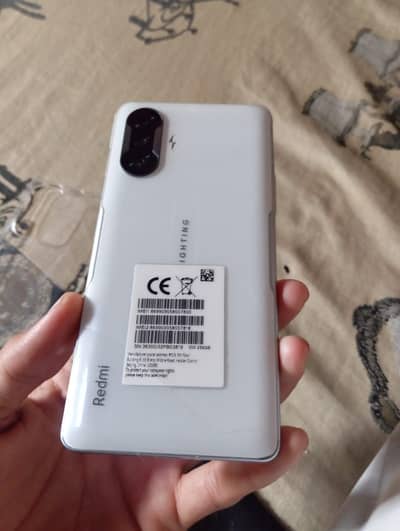 Xiaomi Redmi K40 Gaming Edition 12. . . +. . . 256