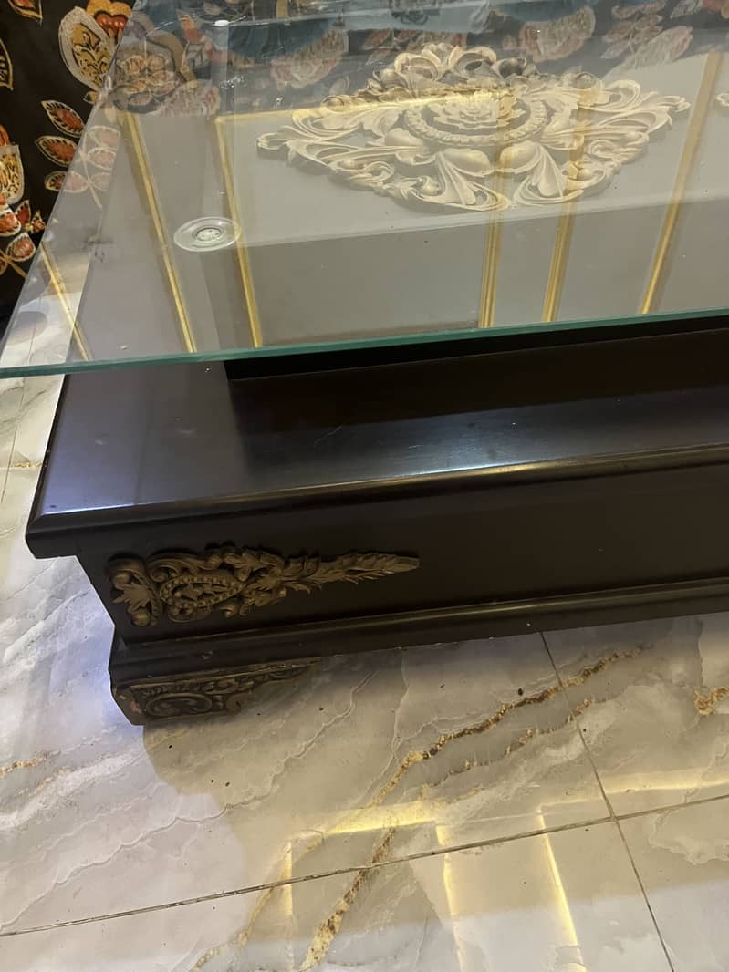 Solid wooden like new large size table 2