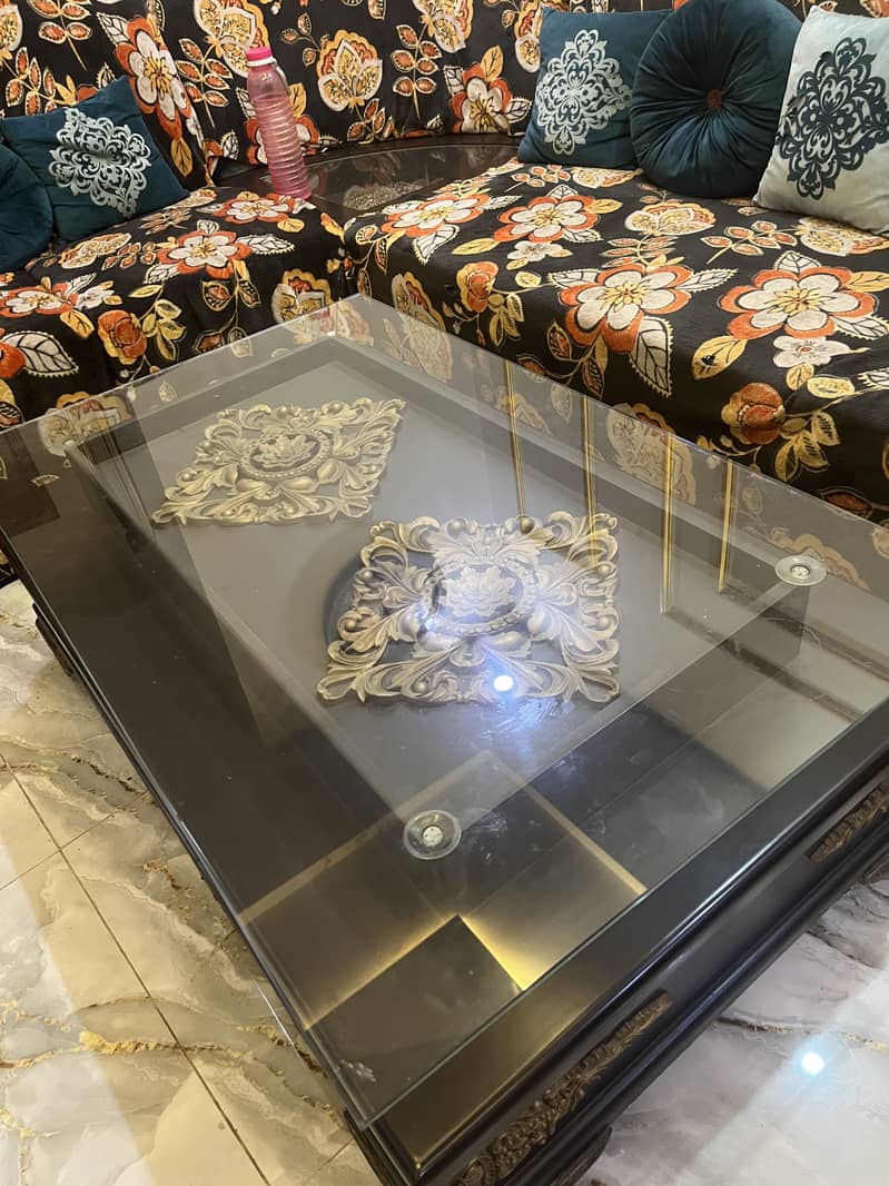 Solid wooden like new large size table 4