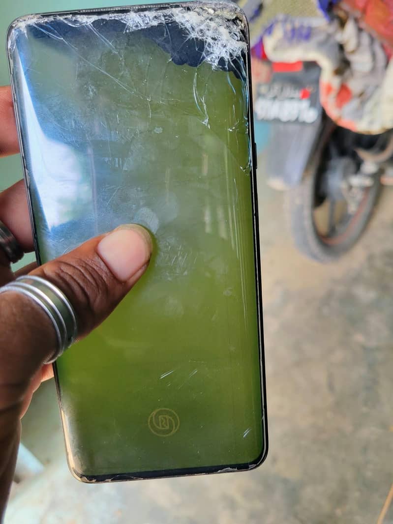 One Plus 7 Pro 3