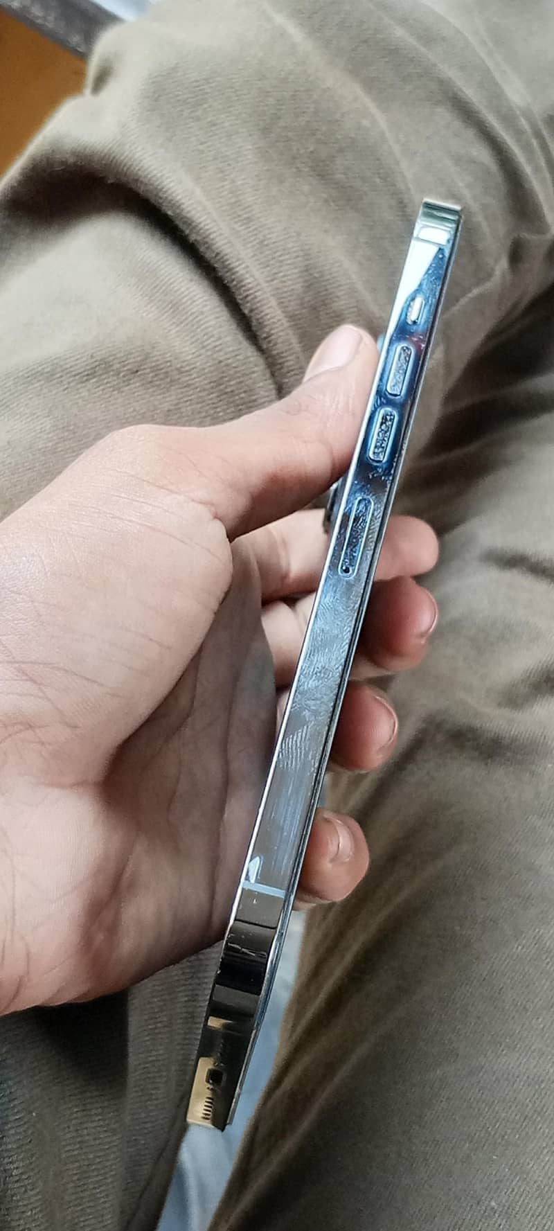 Apple iPhone 13 Pro Max 1