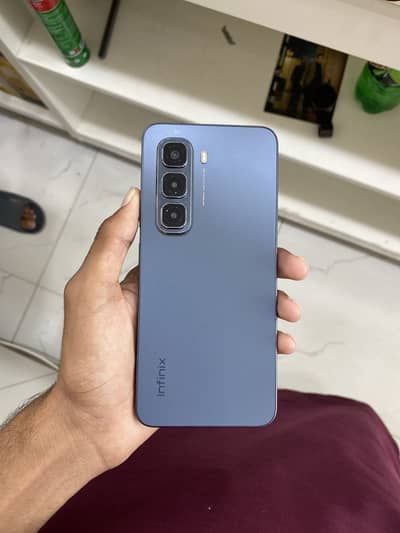 Infinix Hot 50 Pro