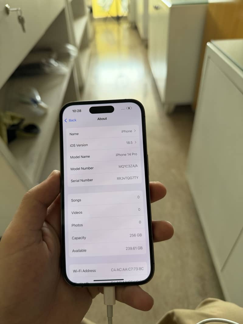Apple iPhone 14 Pro 2