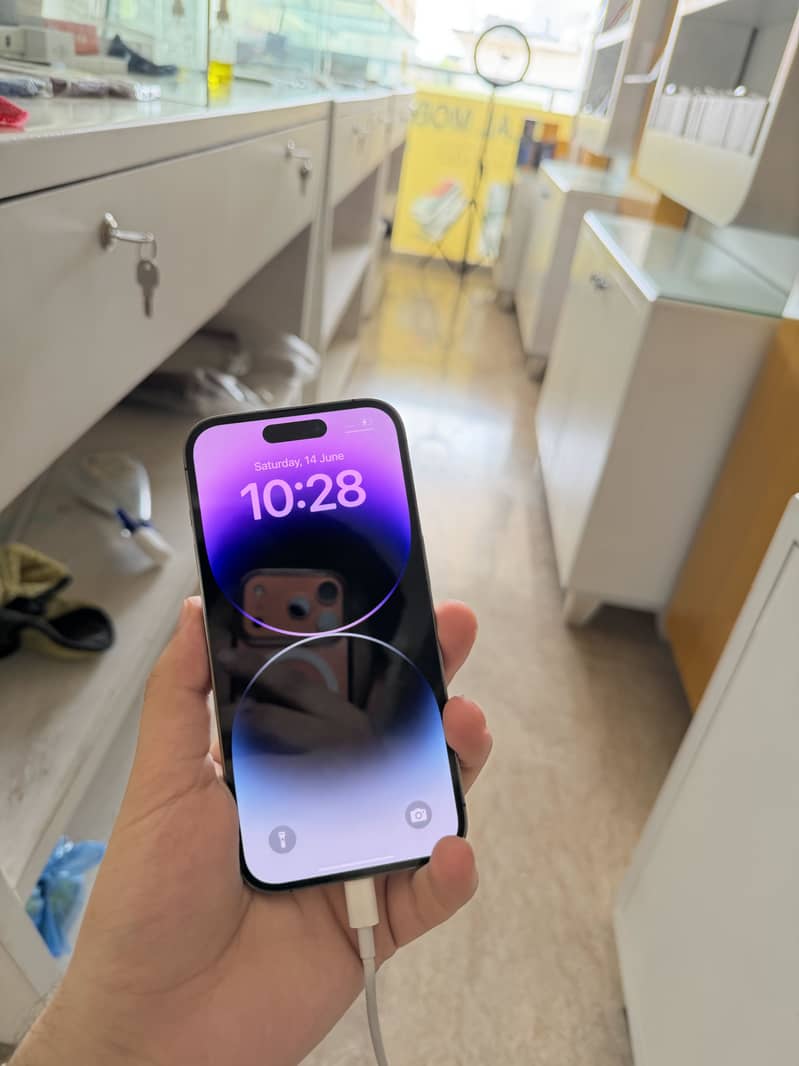 Apple iPhone 14 Pro 3