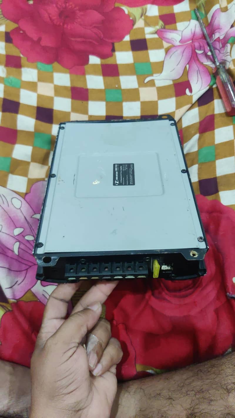 car amplifier 3