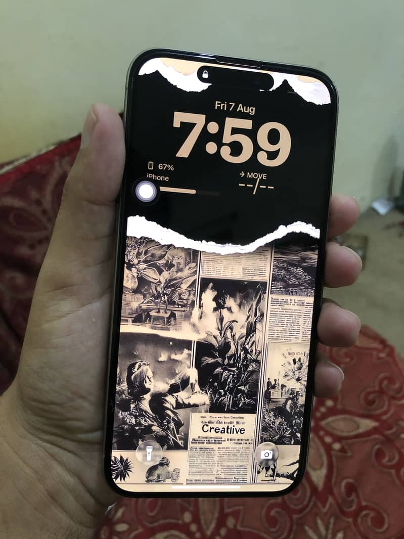 Apple iPhone 15 Pro Max 2