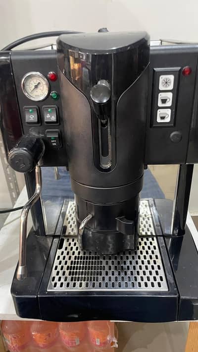 Spinel Jasmine CAPS Professional Coffee Machine – 1550W