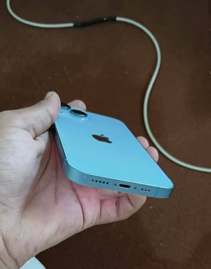 Apple iPhone 14 0