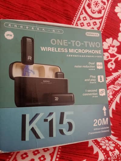 K15 Remax  Wireless Microphone  iphone lighting port)